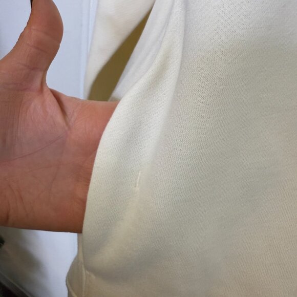 Cream pullover - Picture 5 of 6